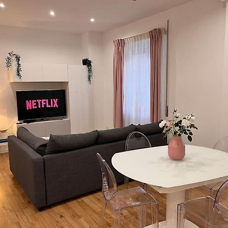 Apartament La Casa Di Lillidu - Napoli Most Exclusive Area Zewnętrze zdjęcie