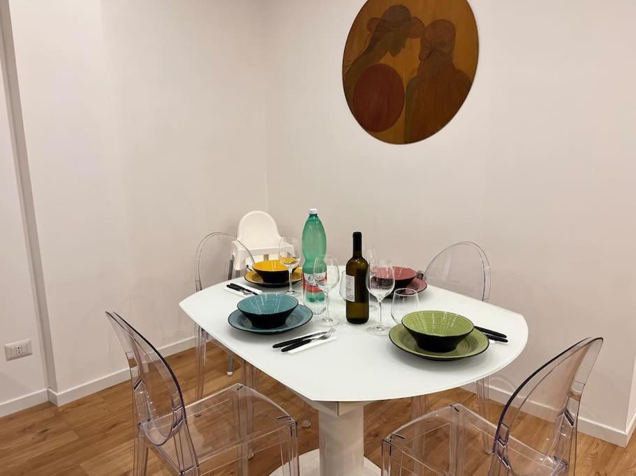 Apartament La Casa Di Lillidu - Napoli Most Exclusive Area Zewnętrze zdjęcie