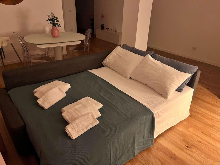Apartament La Casa Di Lillidu - Napoli Most Exclusive Area Zewnętrze zdjęcie